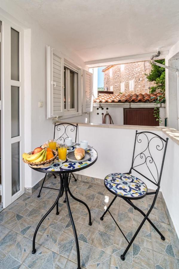 Apartmani P&S Supetar Exterior foto
